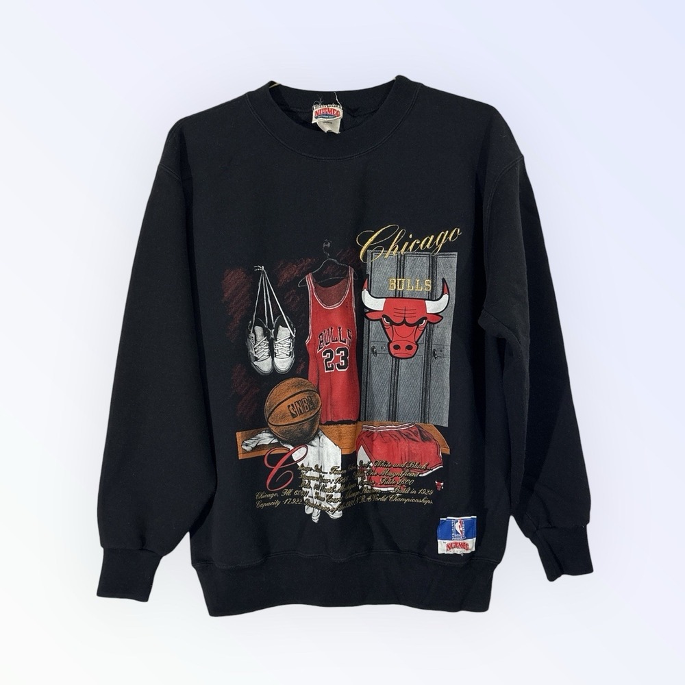 VTG 90s NBA Chicago Bulls Locker Room‎ Sweatshirt Nutmeg Mills